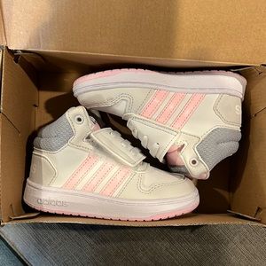 New gray and pink Adidas girl shoes